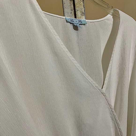 RUFFLE SHORT SLEEVE WOMENS TOP - Picture 4 of 8